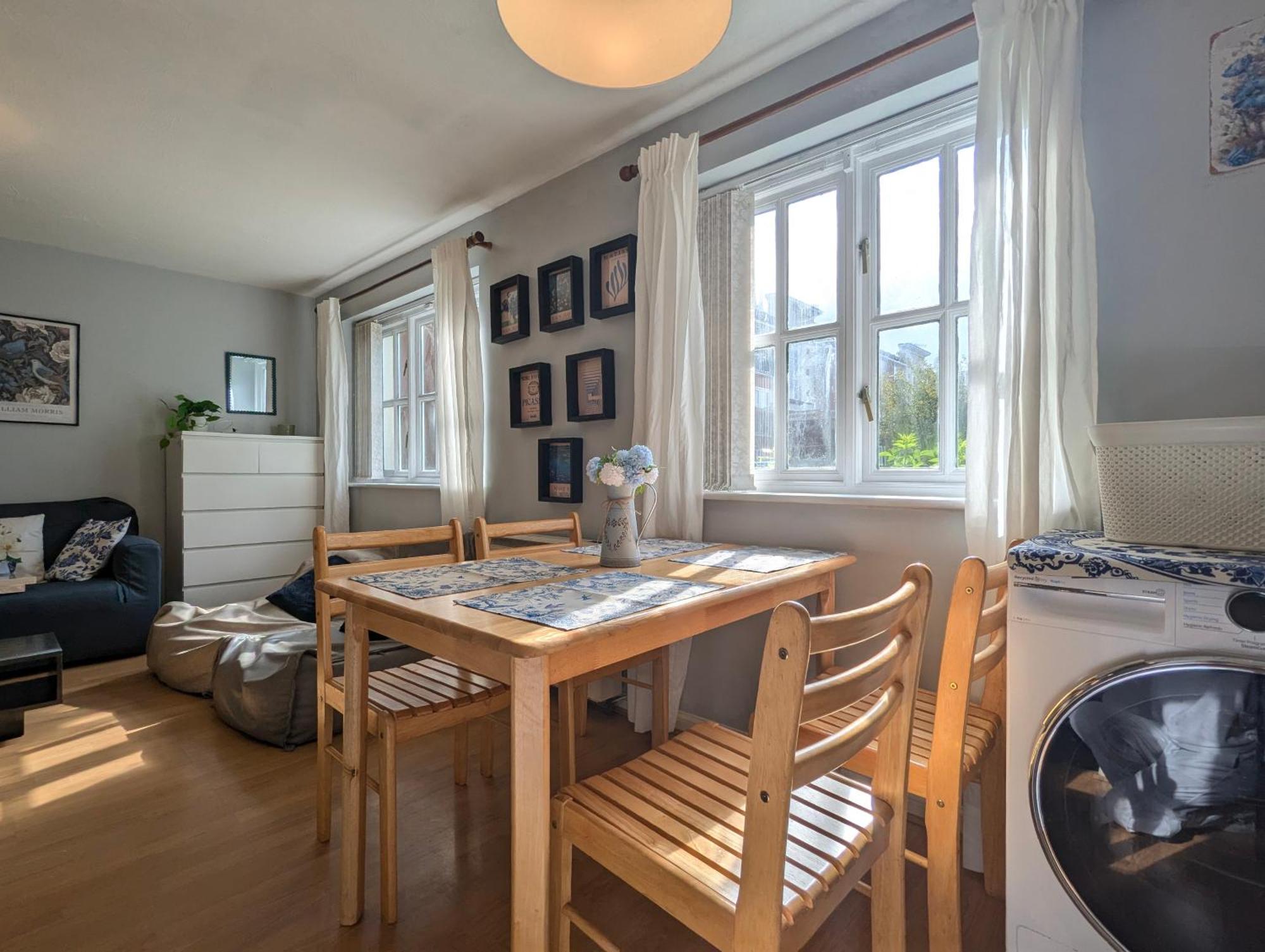 Centre Vintage Theme Guest Free Parkin Apartment *