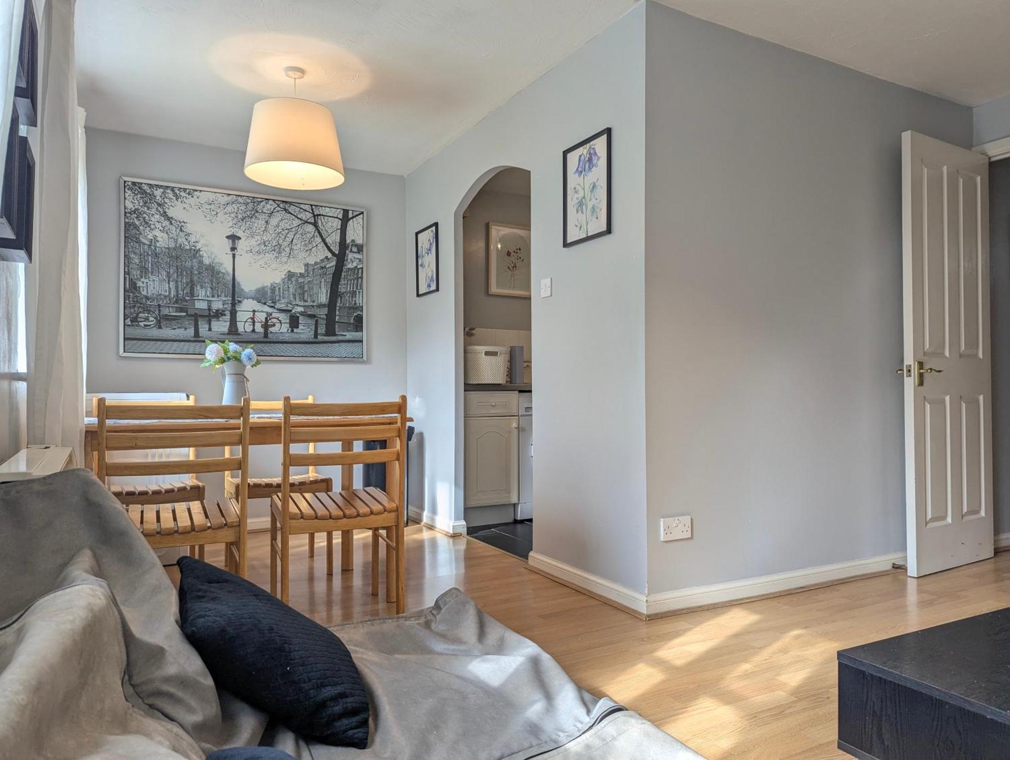 Apartment Centre Vintage Theme Guest Free Parkin *